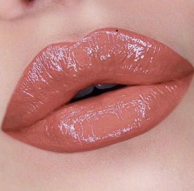 Full Color Lipgloss – Image 9