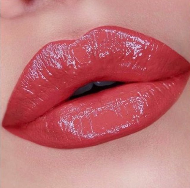 Full Color Lipgloss – Image 11